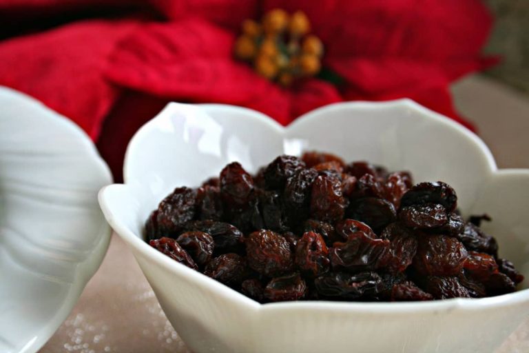 dried black raisins + dry black raisins benefits