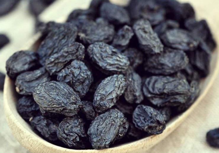 black raisins for pregnancy